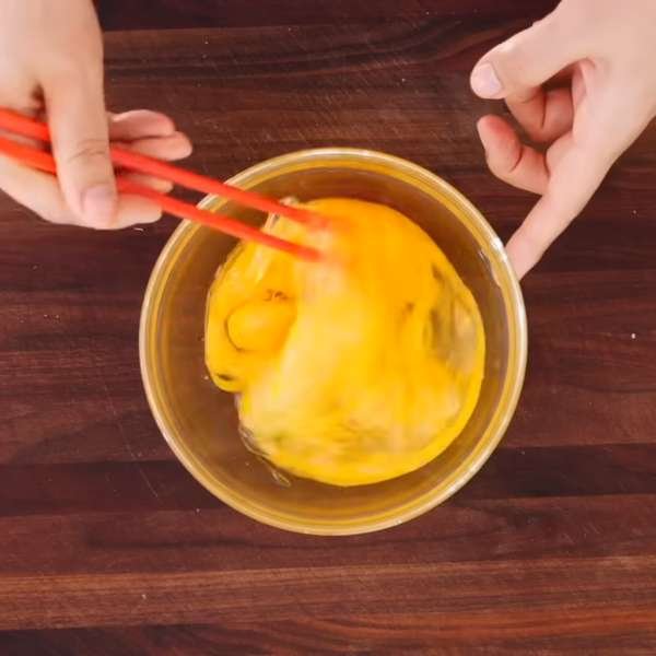 Cooking Eggs