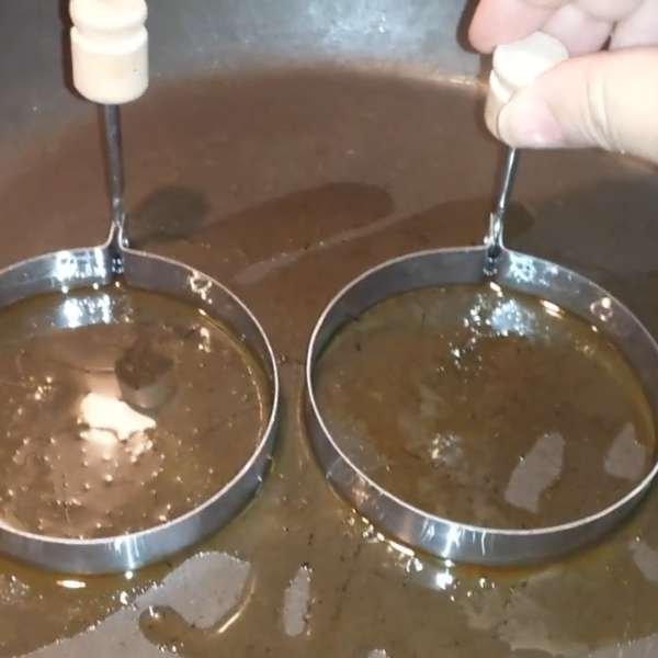 Use Egg Rings