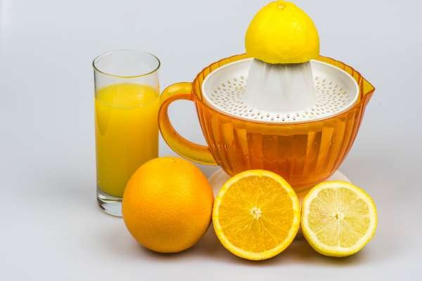 What Is a Citrus Juicer and Why It Matters