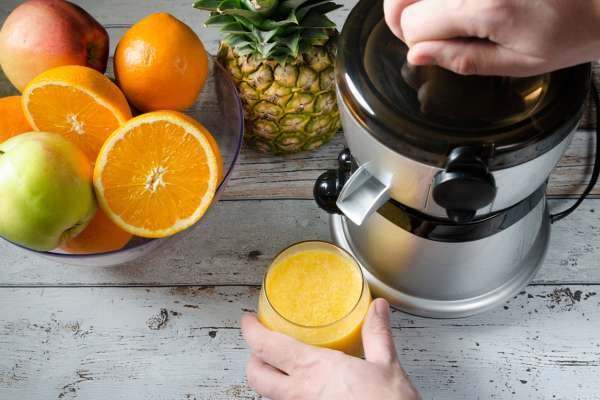 Is Juicing Better Than Eating Whole Fruits?